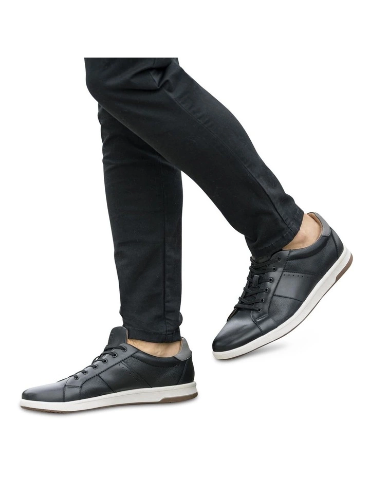 Florsheim Cross Over Black Lace Sneaker 5 Florsheim Cross Over Black Lace Sneaker - Image 5