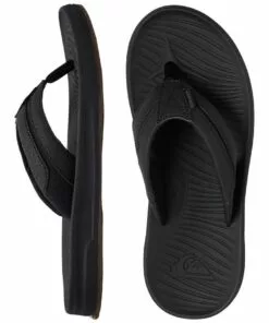 Quiksilver Travel Oasis