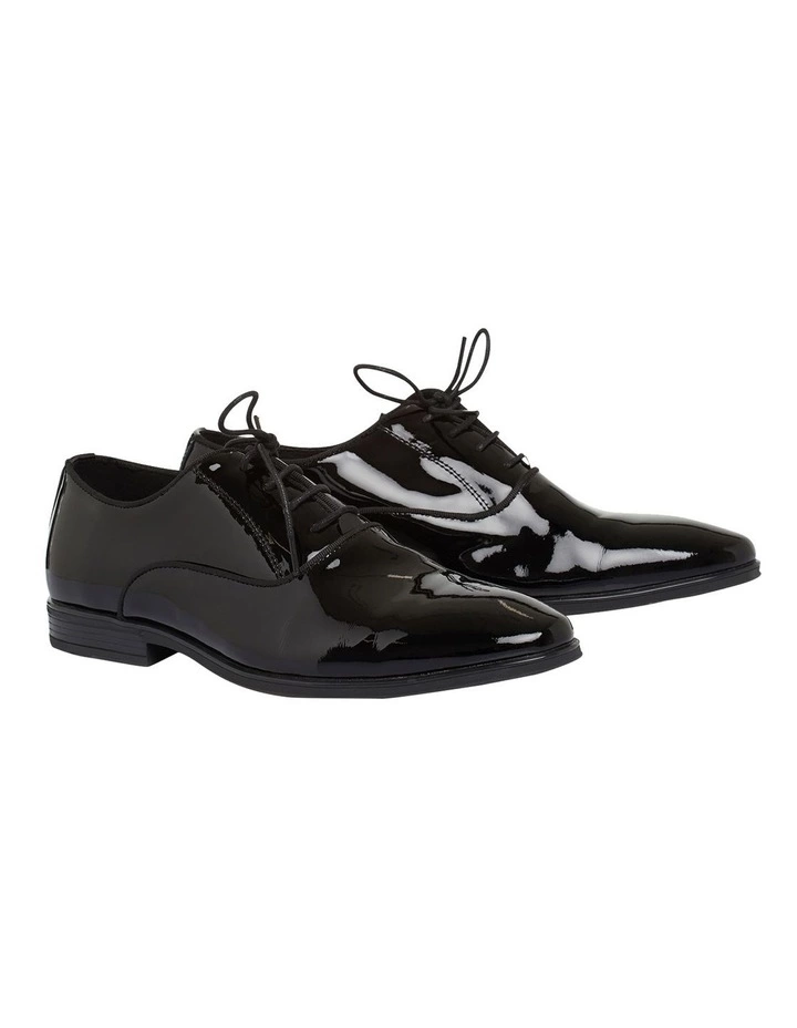 Yd. Showtime Patent Black Dress Shoe 3 Yd. Showtime Patent Black Dress Shoe - Image 3