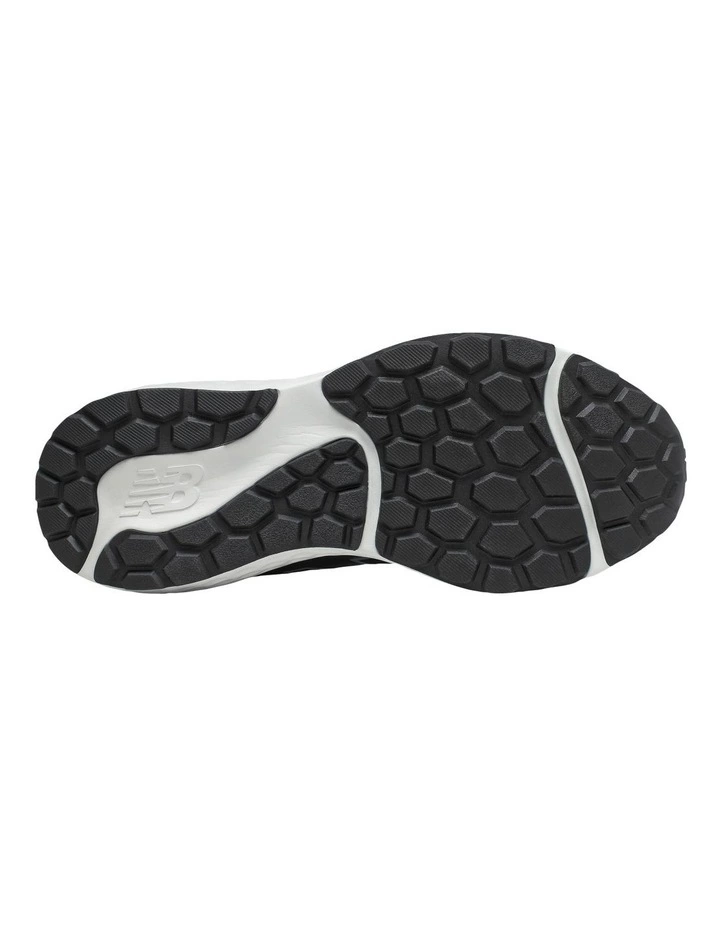 New Balance 520 V7 Black/White Sneaker 5 New Balance 520 V7 Black/White Sneaker - Image 5