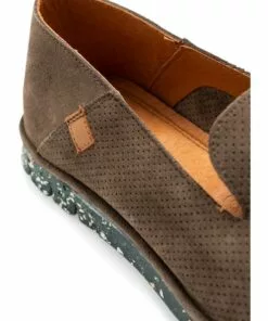 Rodd & Gunn Napier St Slip On - Sable -Shoes Sales 859831120 5 720x928